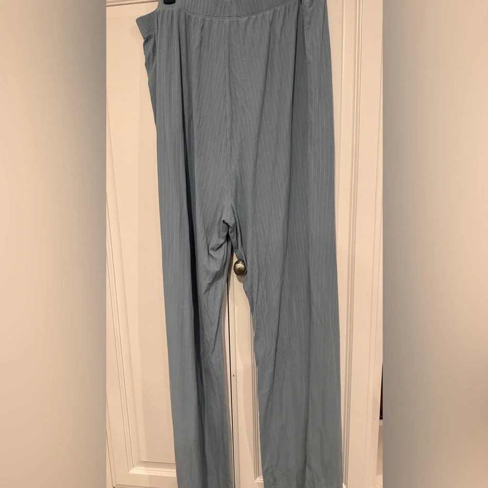 Nuuds ‘Mist’ Mini Rib Pajama Pant Set - Picture 11 of 11